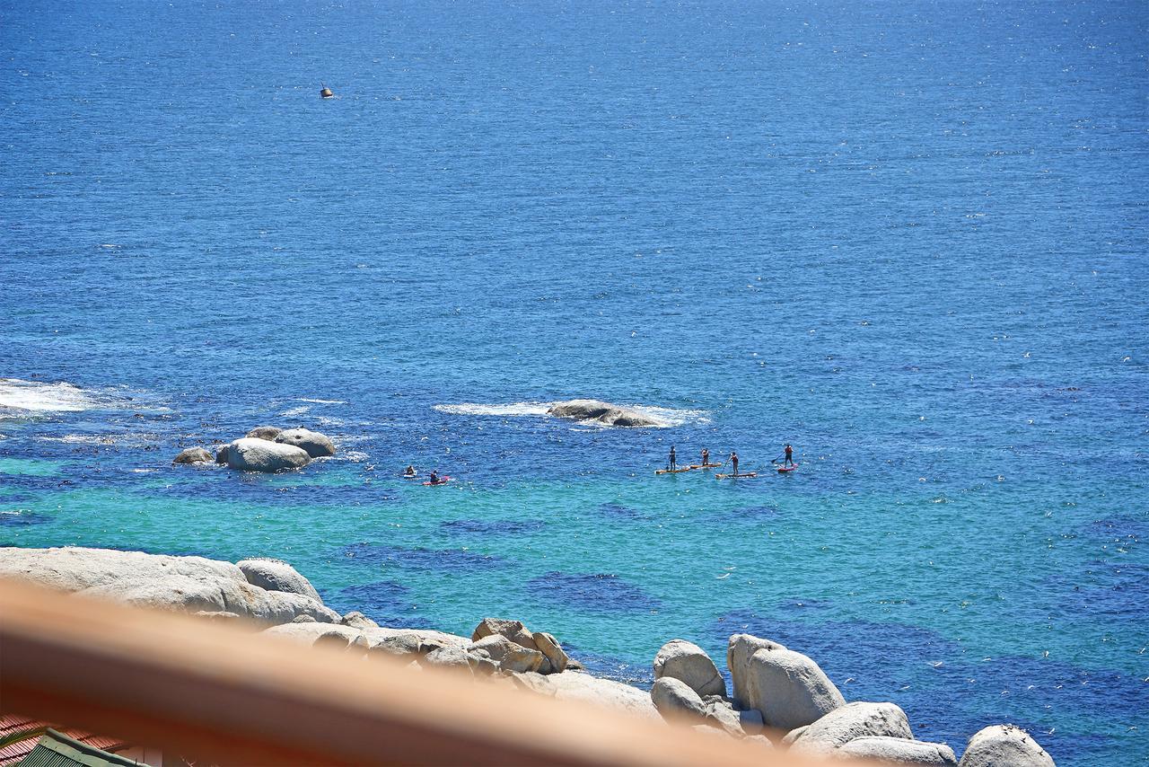 Penguins View Guesthouse Саймонстаун Экстерьер фото